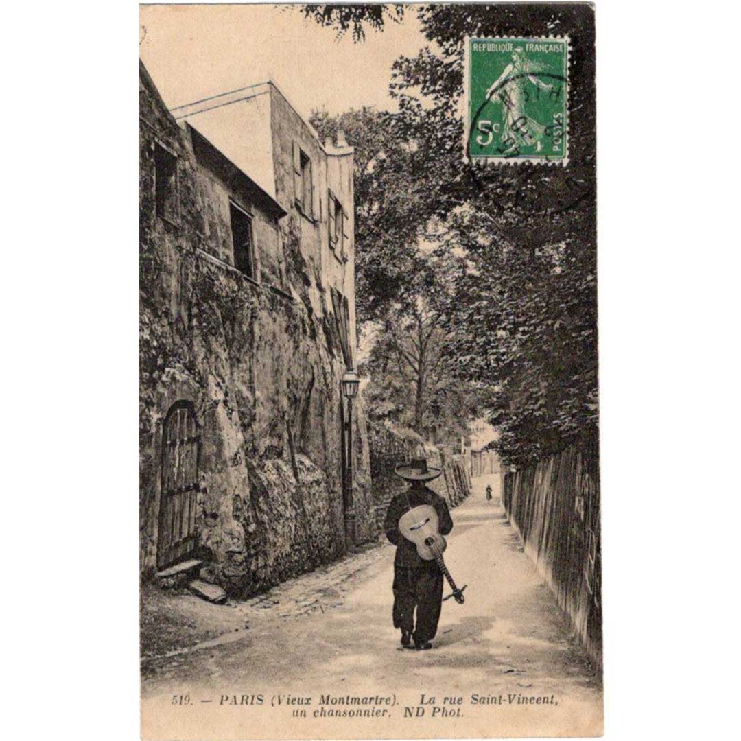 《パリ サン・ヴァンサン通りを歩くシャンソニエ》| 1912年消印 アンティーク写真絵はがき