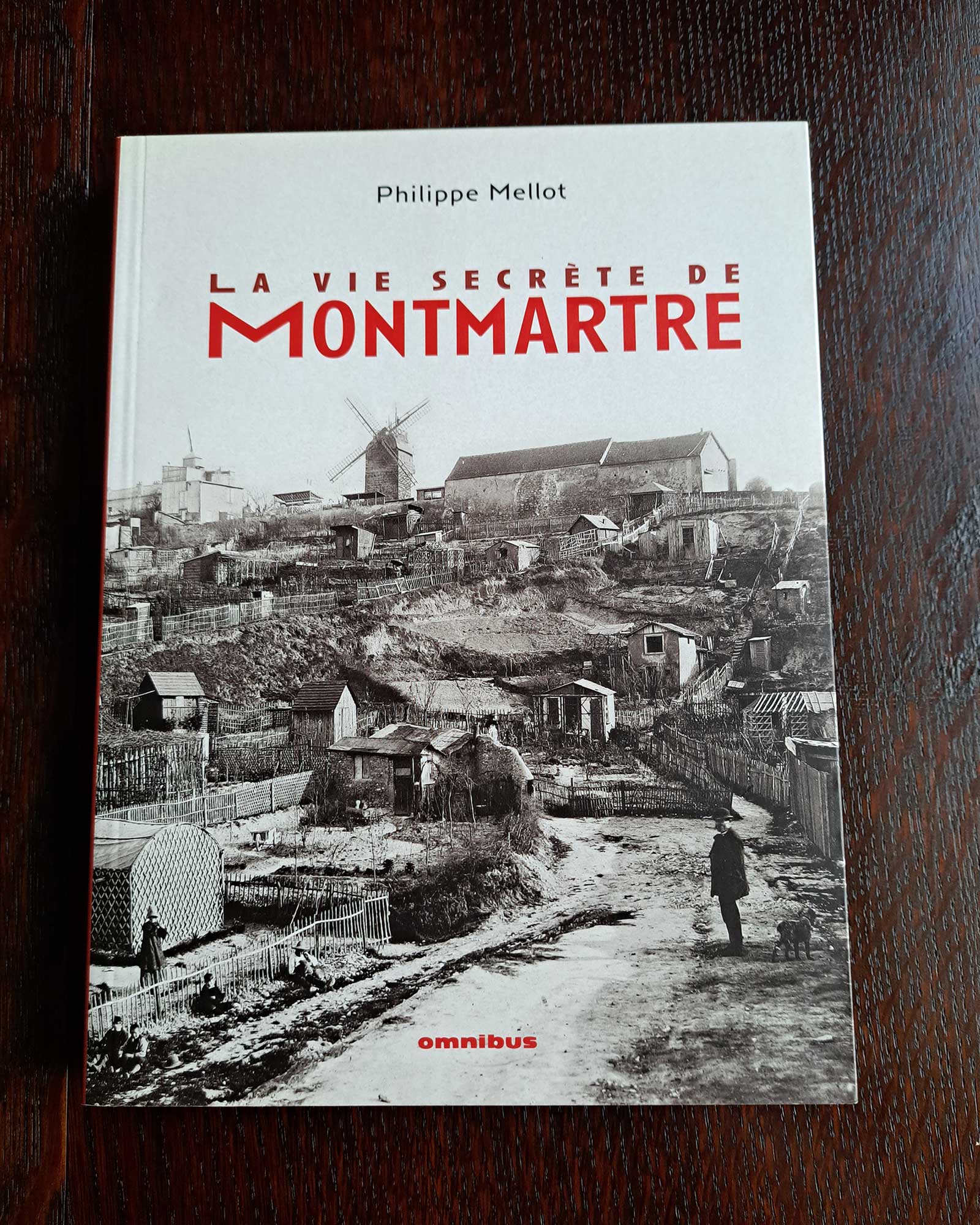 "The Secret Life of Montmartre" | Foreign Books & Research Books