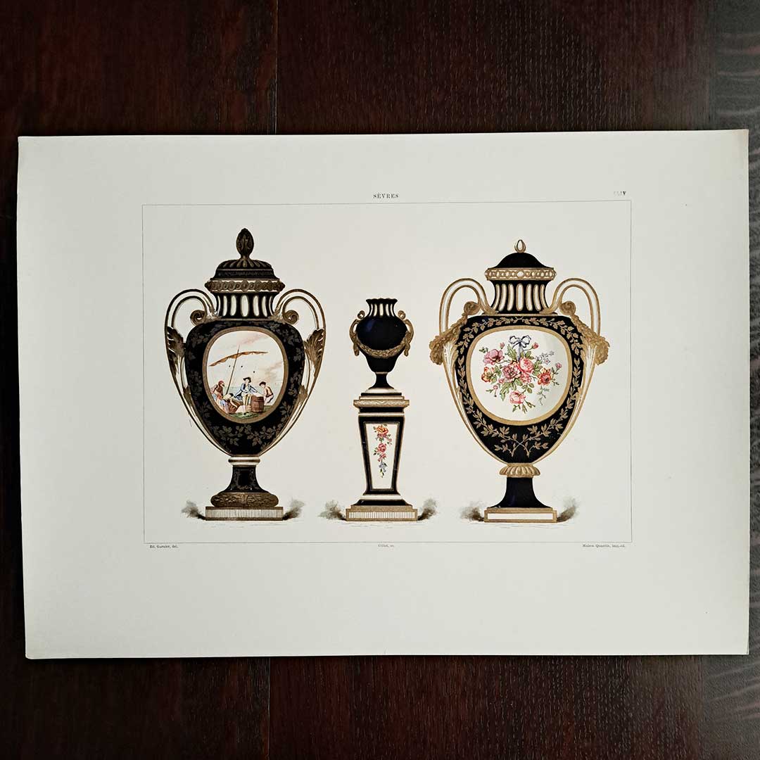 Sèvres soft porcelain "Vase" plate No. 44