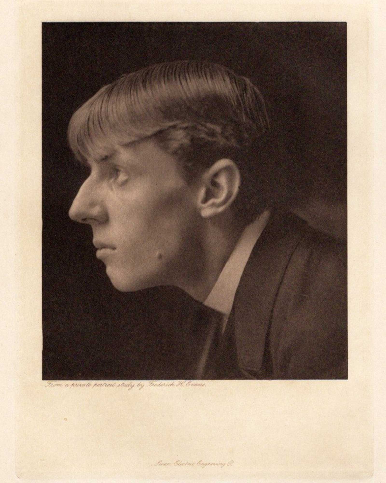 写真｜オーブリー・ビアズリー（フレデリック・エヴァンス撮影・横顔）1899年初版 ジョン・レーン版画集より