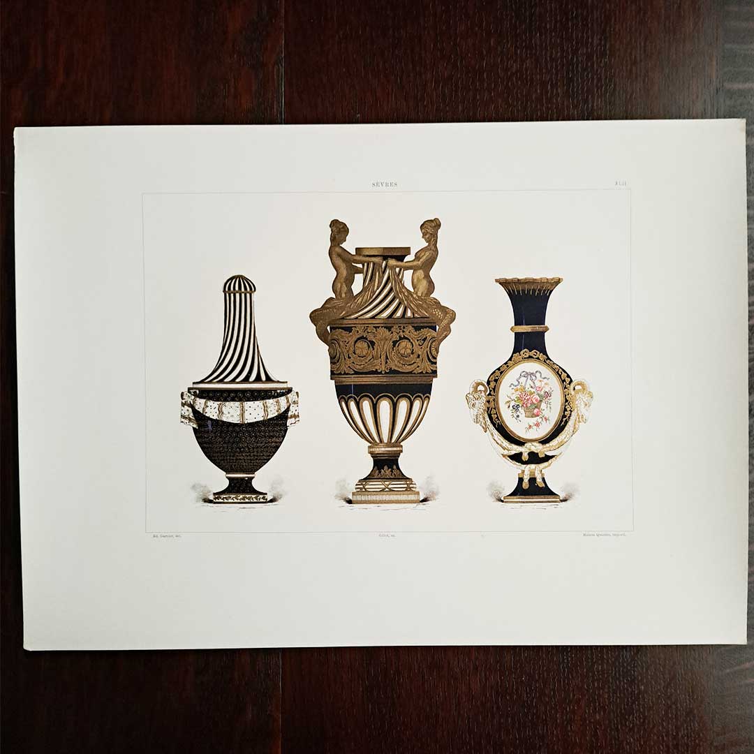 Sèvres soft-paste porcelain "Vase" plate No. 42